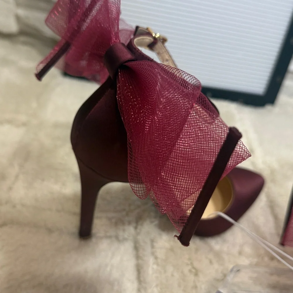 Jessica Simpson Women's Phindies Bow Ankle-Strap Pumps